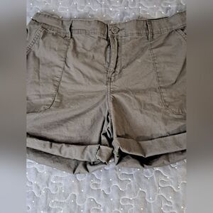 Social Standard by Sanctuary gray shorts size XL